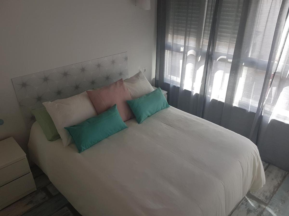 Apt 6 - Apartamento En La Playa De El Palo Málaga Eksteriør billede